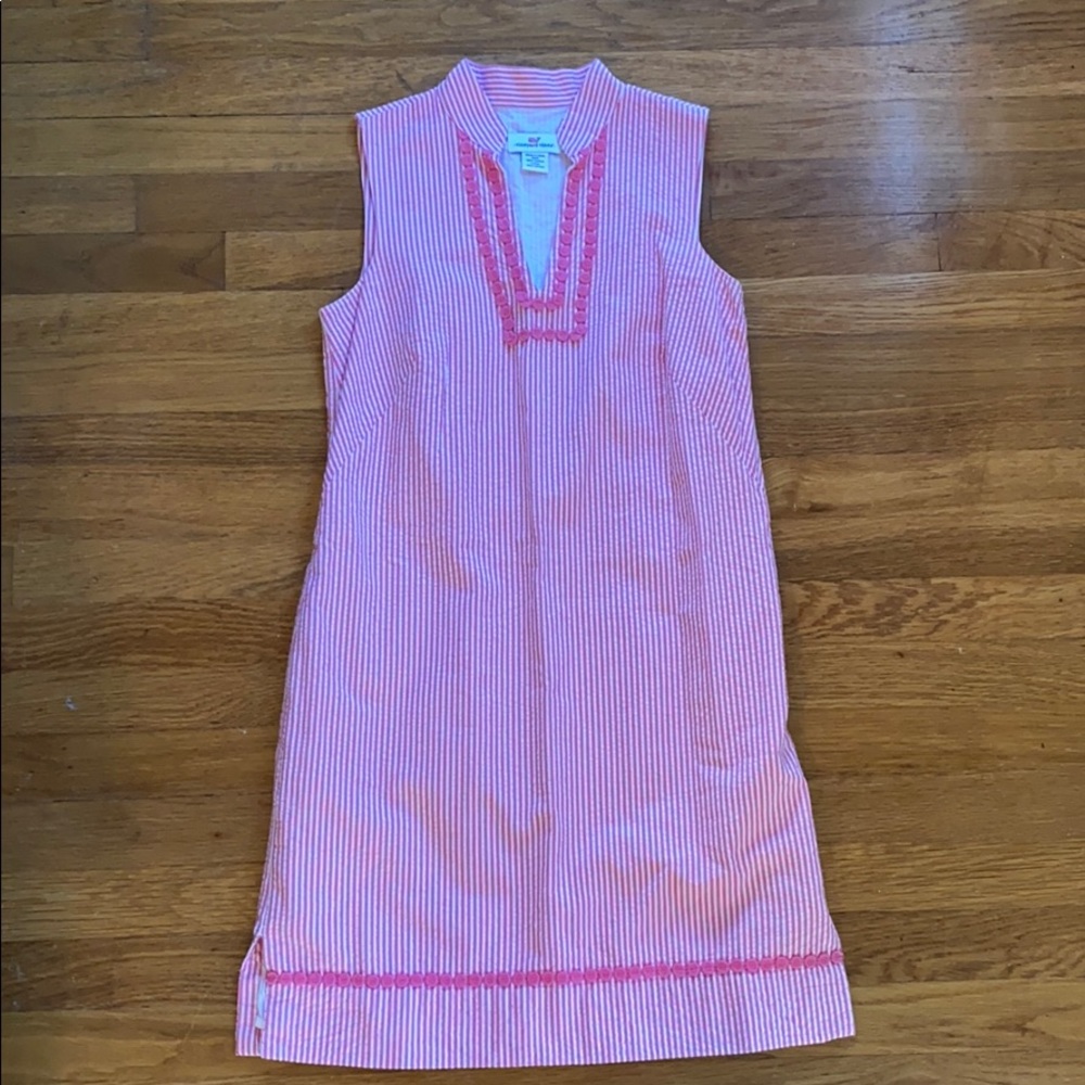 Vineyard vines dress